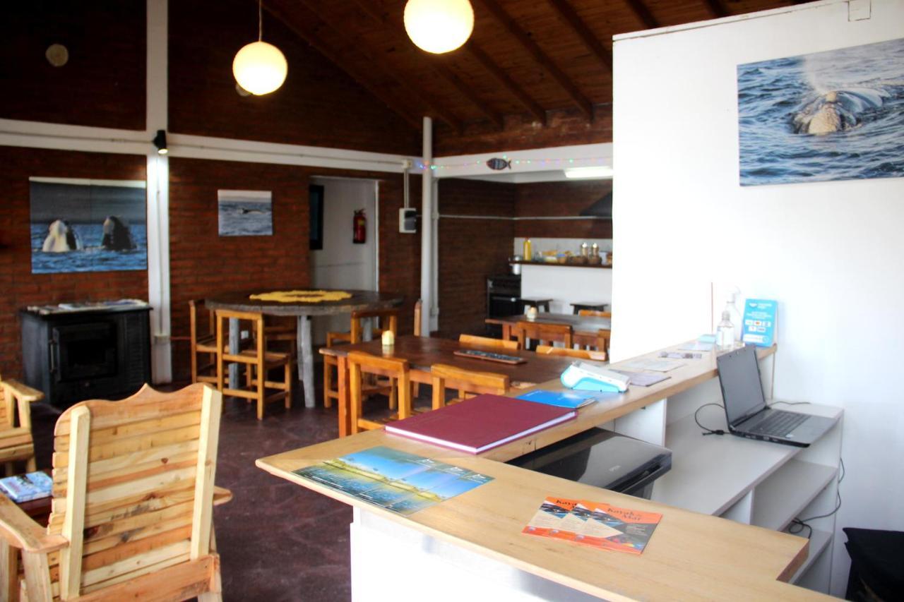 Hostel Bahia Ballenas Puerto Piramides Ngoại thất bức ảnh